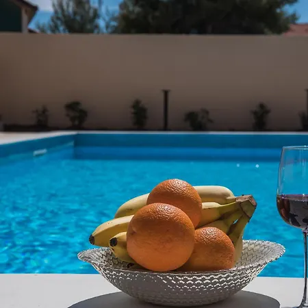 Apartment Sandrica Vrsi