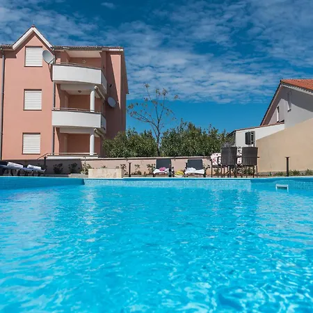 Apartment Sandrica Vrsi
