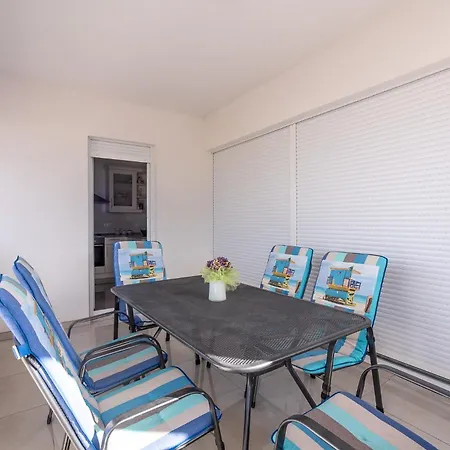 Apartment Sandrica